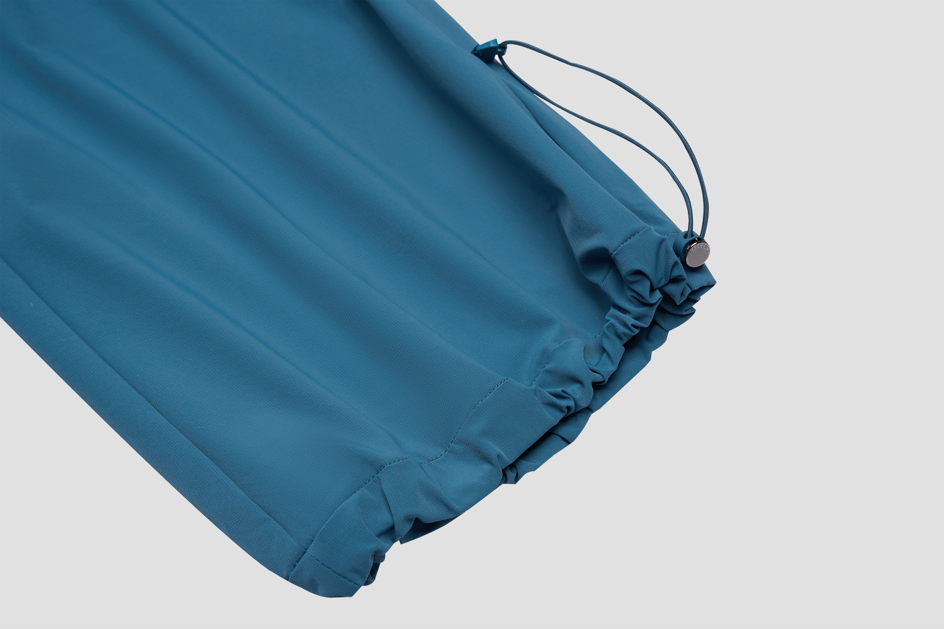 WOMEN'S STUDIO WOVEN PANTS