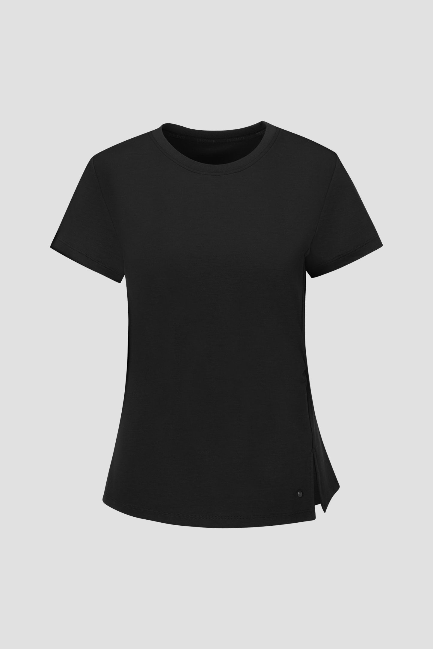 WOMEN'S STUDIO SHORT SLEEVE TEE