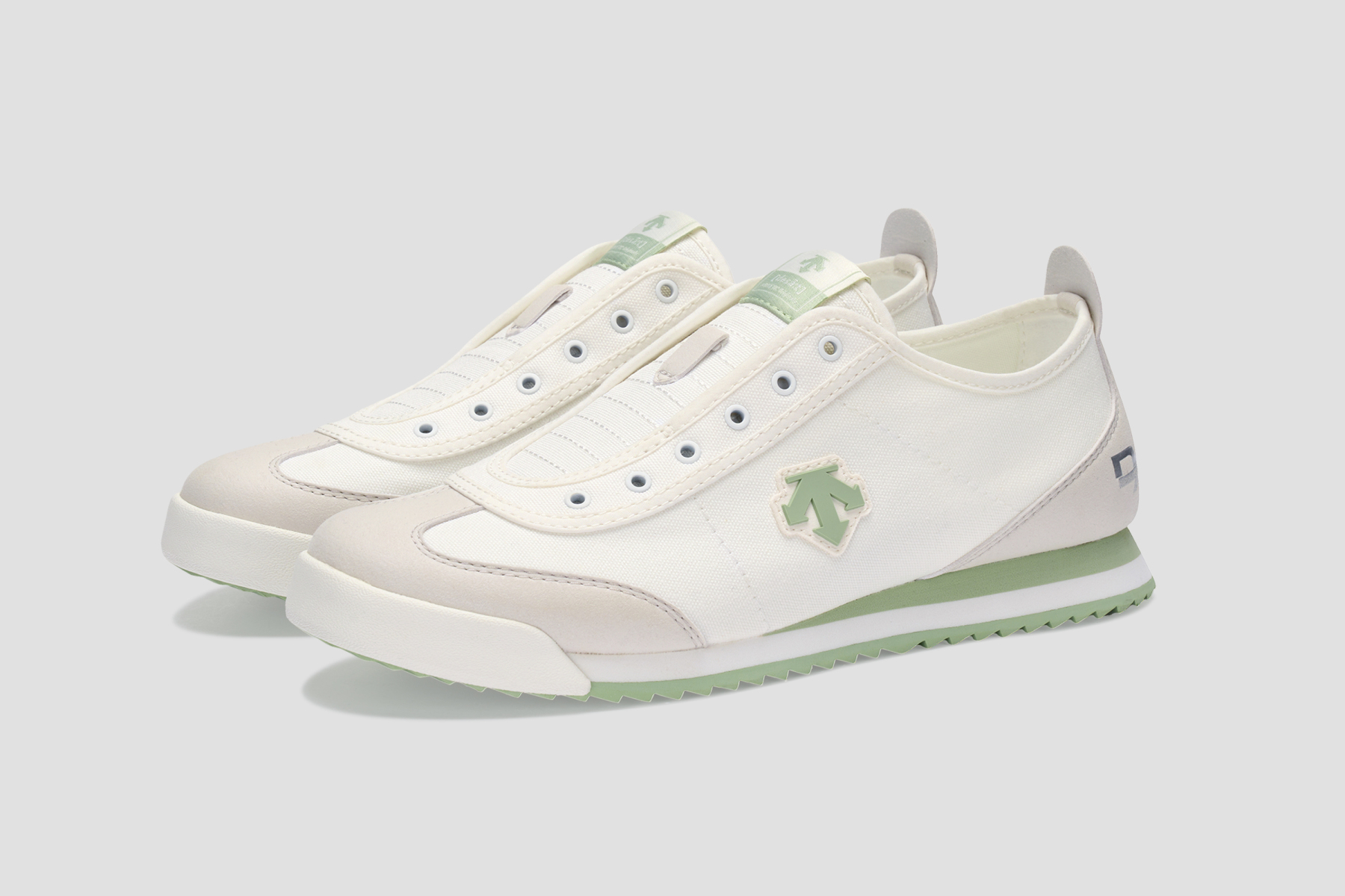 WOMEN'S CHRON Series Slip-On Casual Sneakers