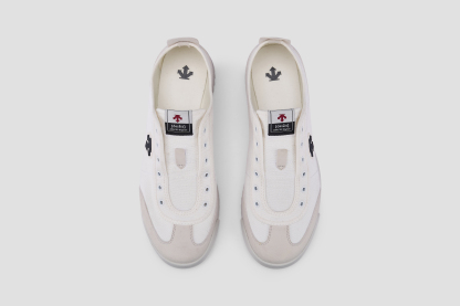 WOMEN'S CHRON Series Slip-On Casual Sneakers