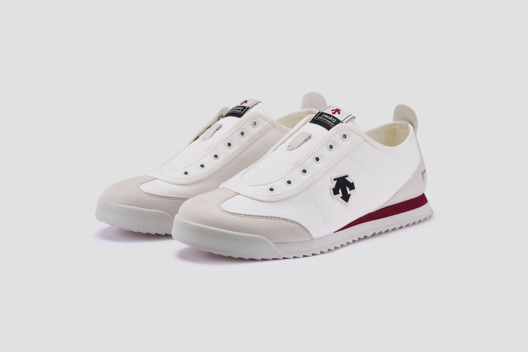 WOMEN'S CHRON Series Slip-On Casual Sneakers