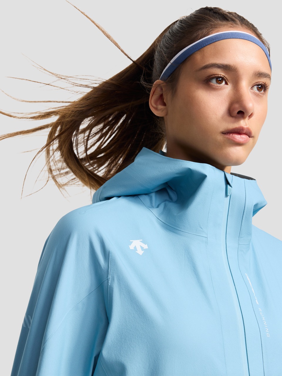 WOVEN AEROLITE SHIELD JACKET