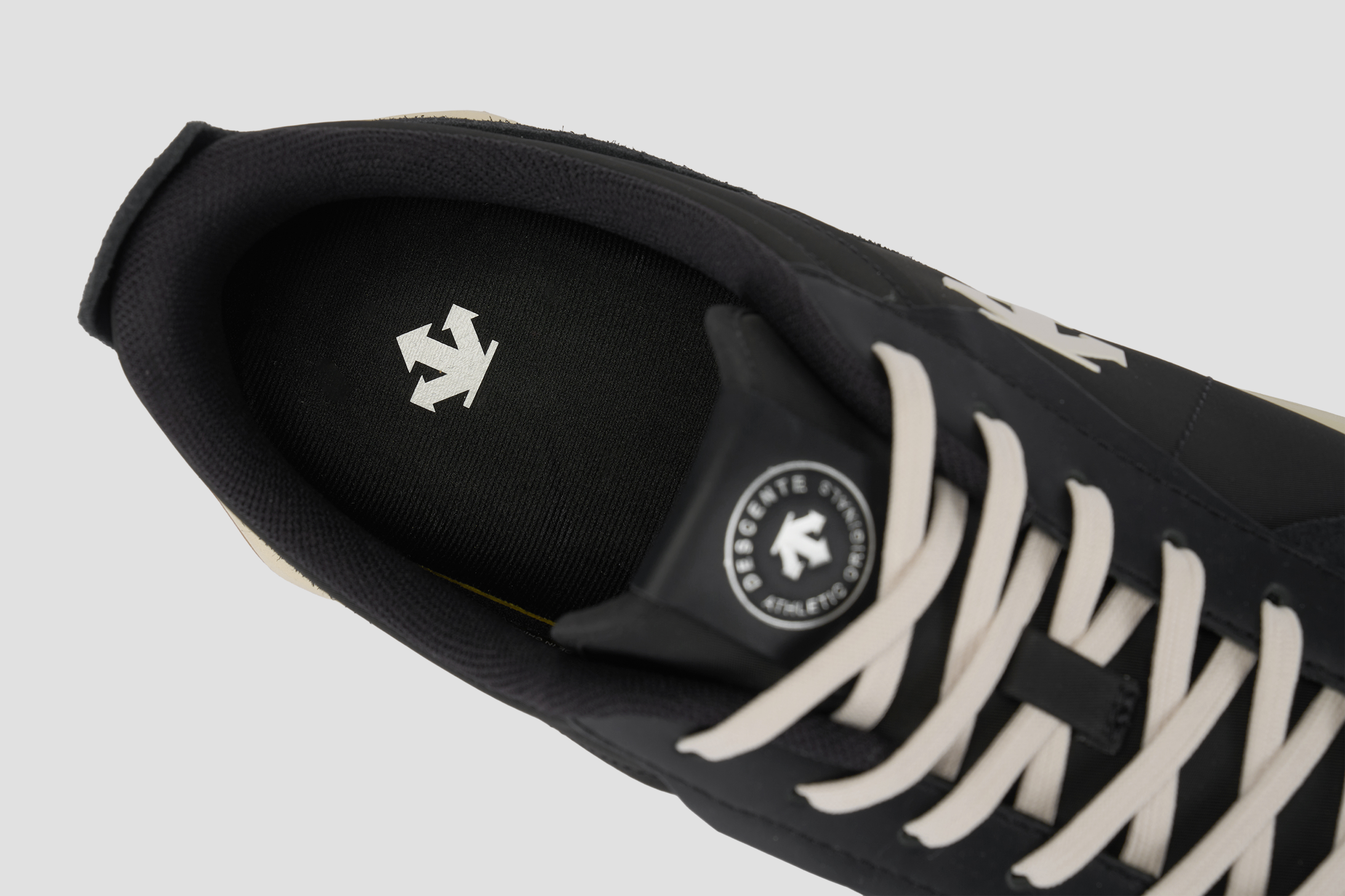 Men's CHRON TRAINER Lifestyle Sneakers