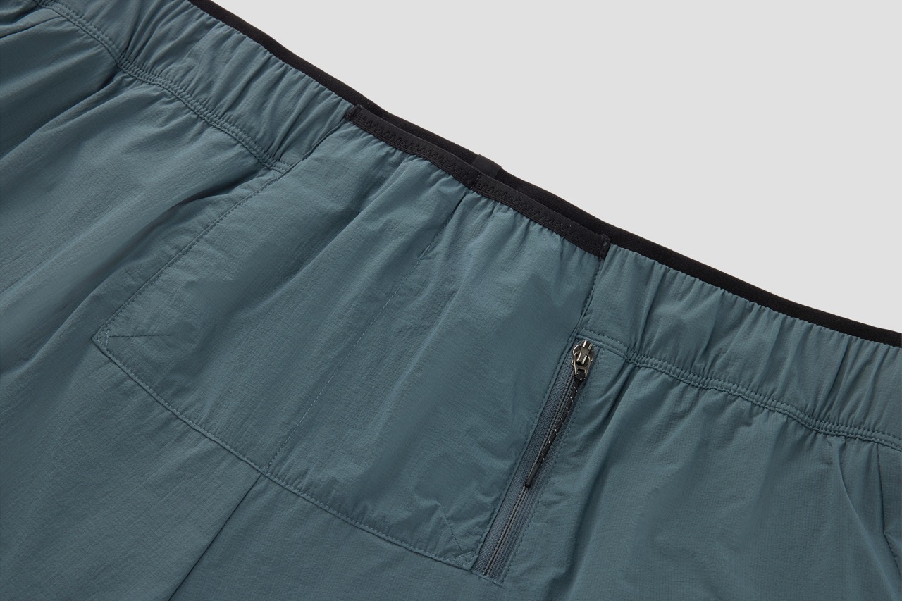 Men's Running Water-Repellent UPF50+ Cool-Touch Woven Shorts