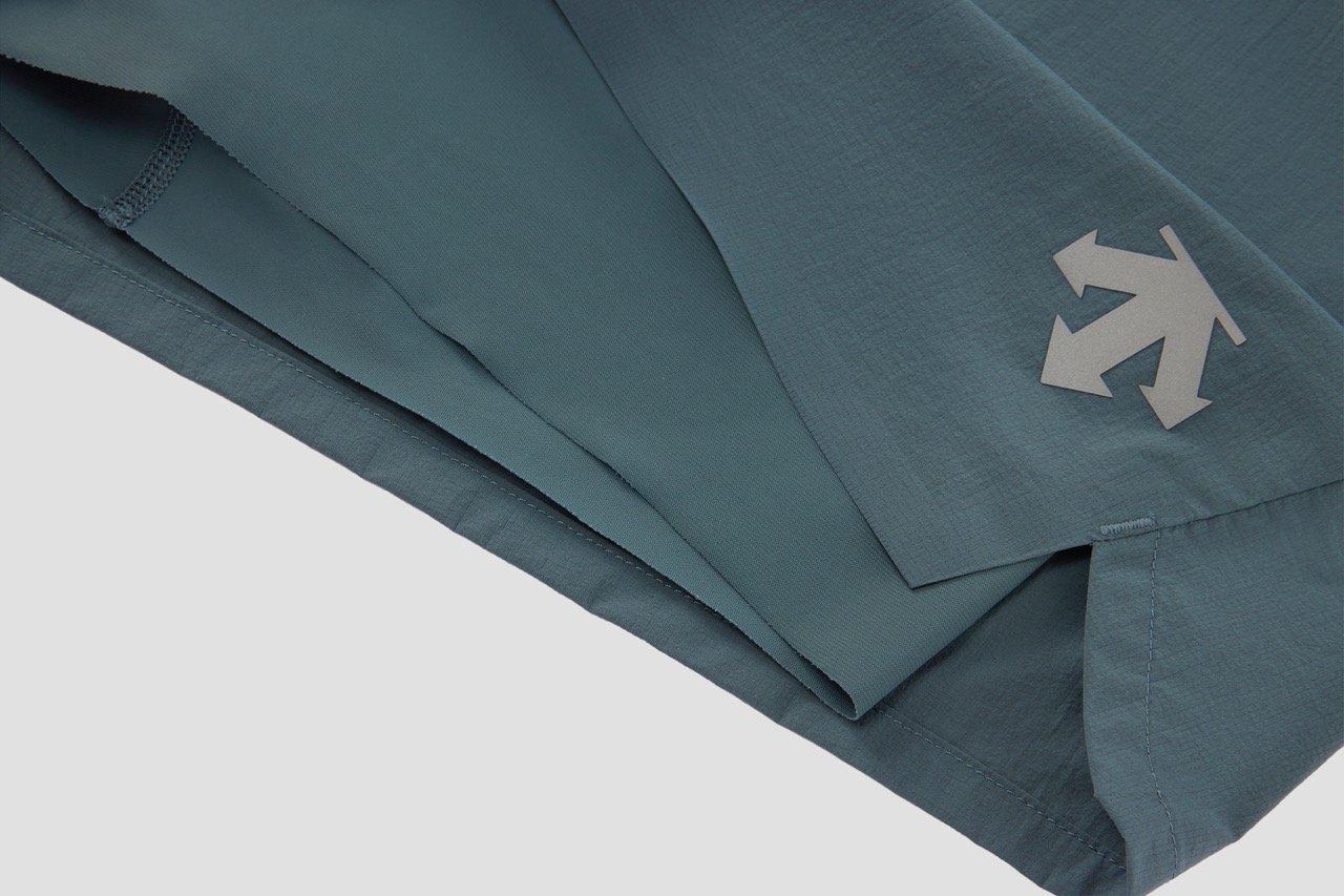 Men's Running Water-Repellent UPF50+ Cool-Touch Woven Shorts