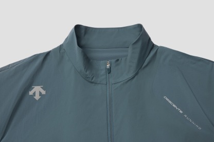Men's Running Water-Repellent UPF50+ Packable Woven Top