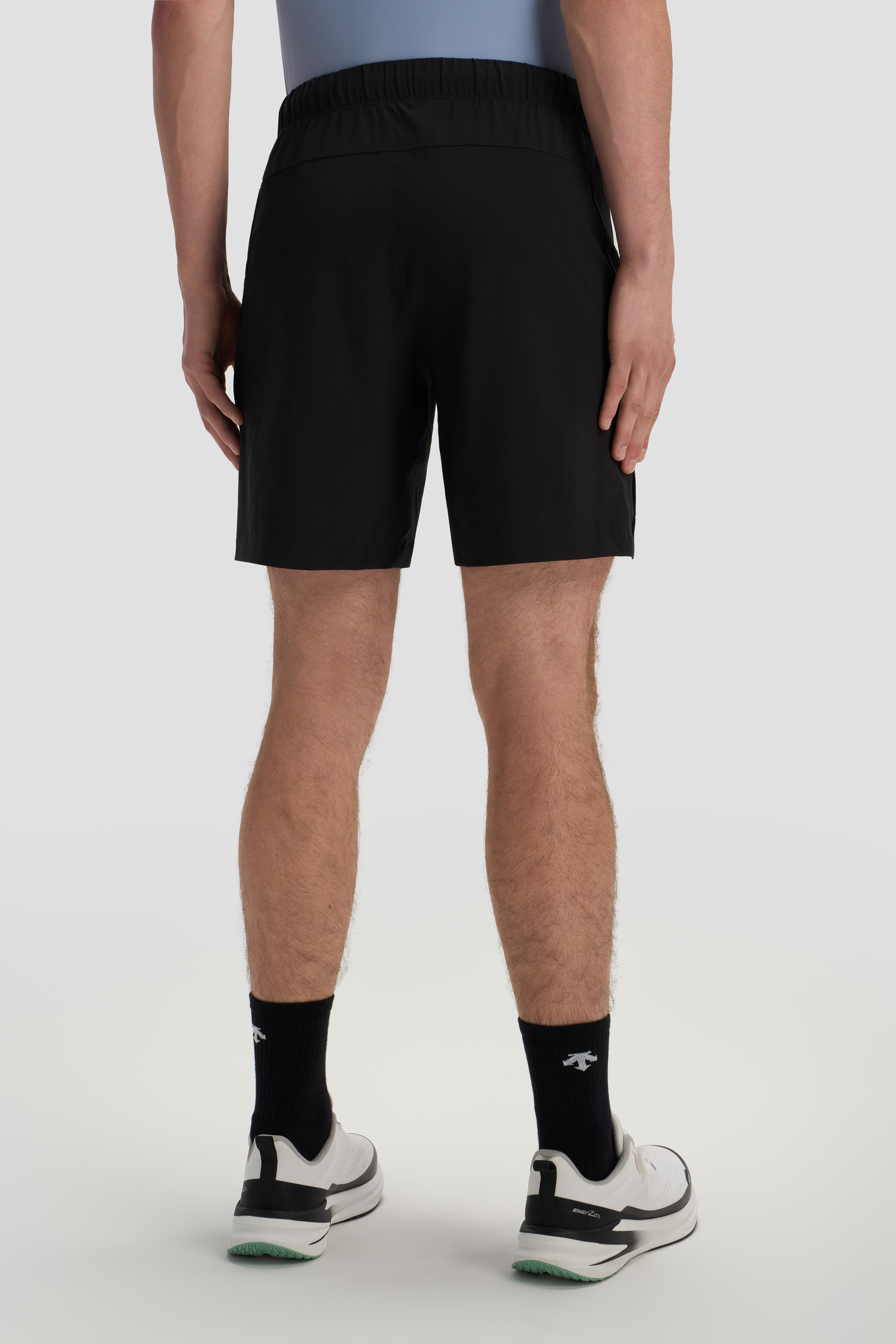 TRAINING Men Woven Shorts