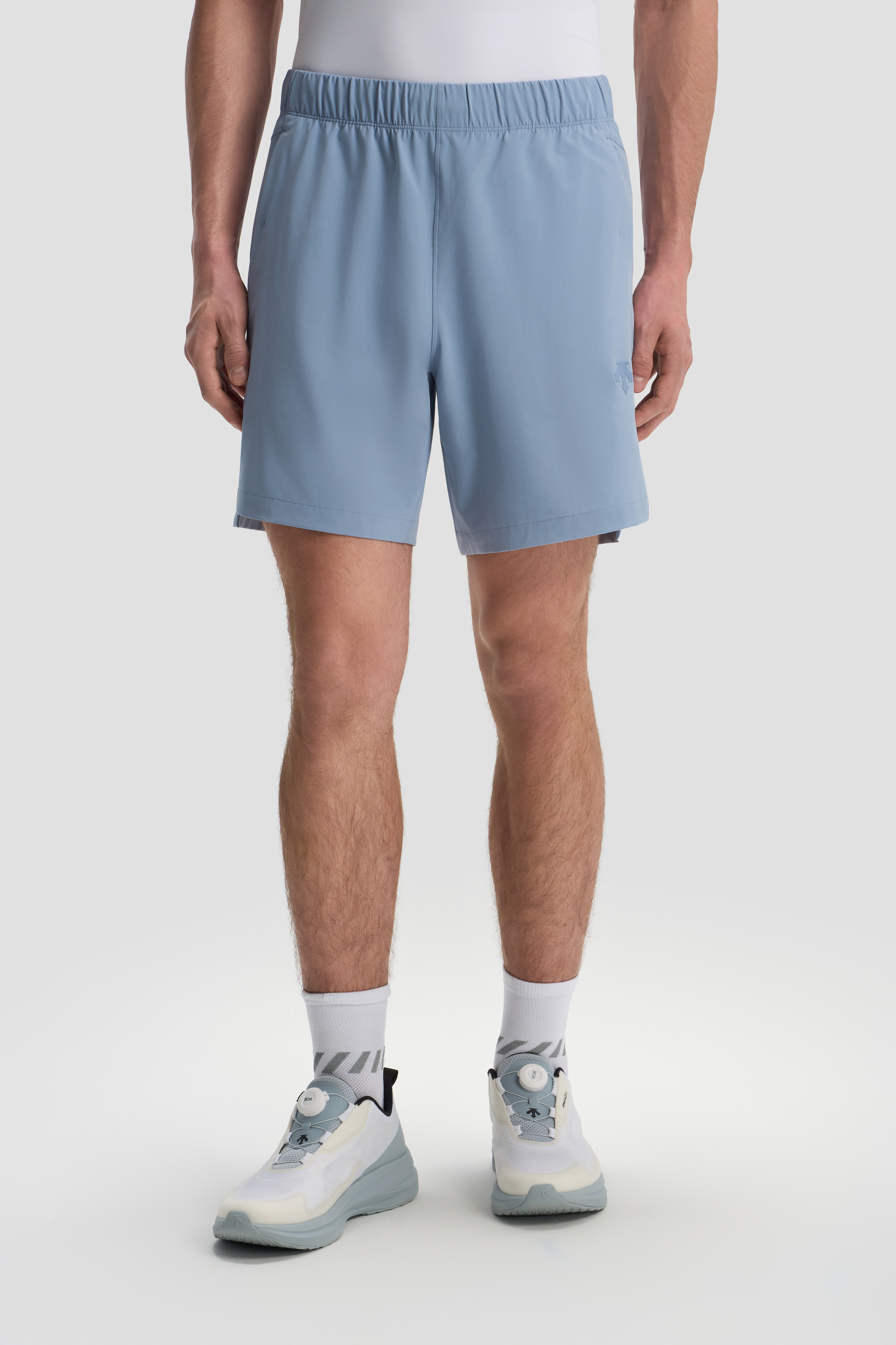 TRAINING Men Woven Shorts