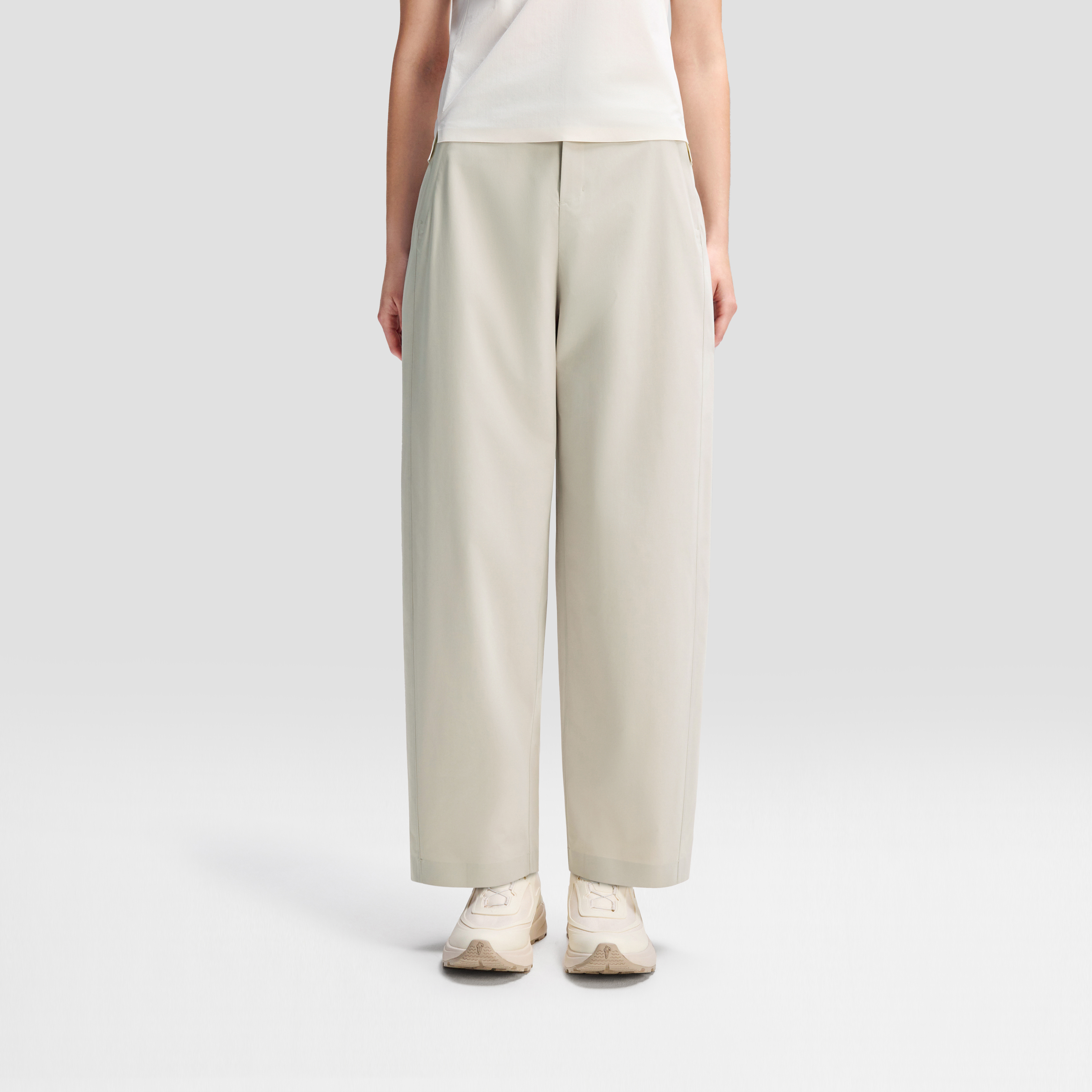 Women's DUALIS Woven Sports Pants