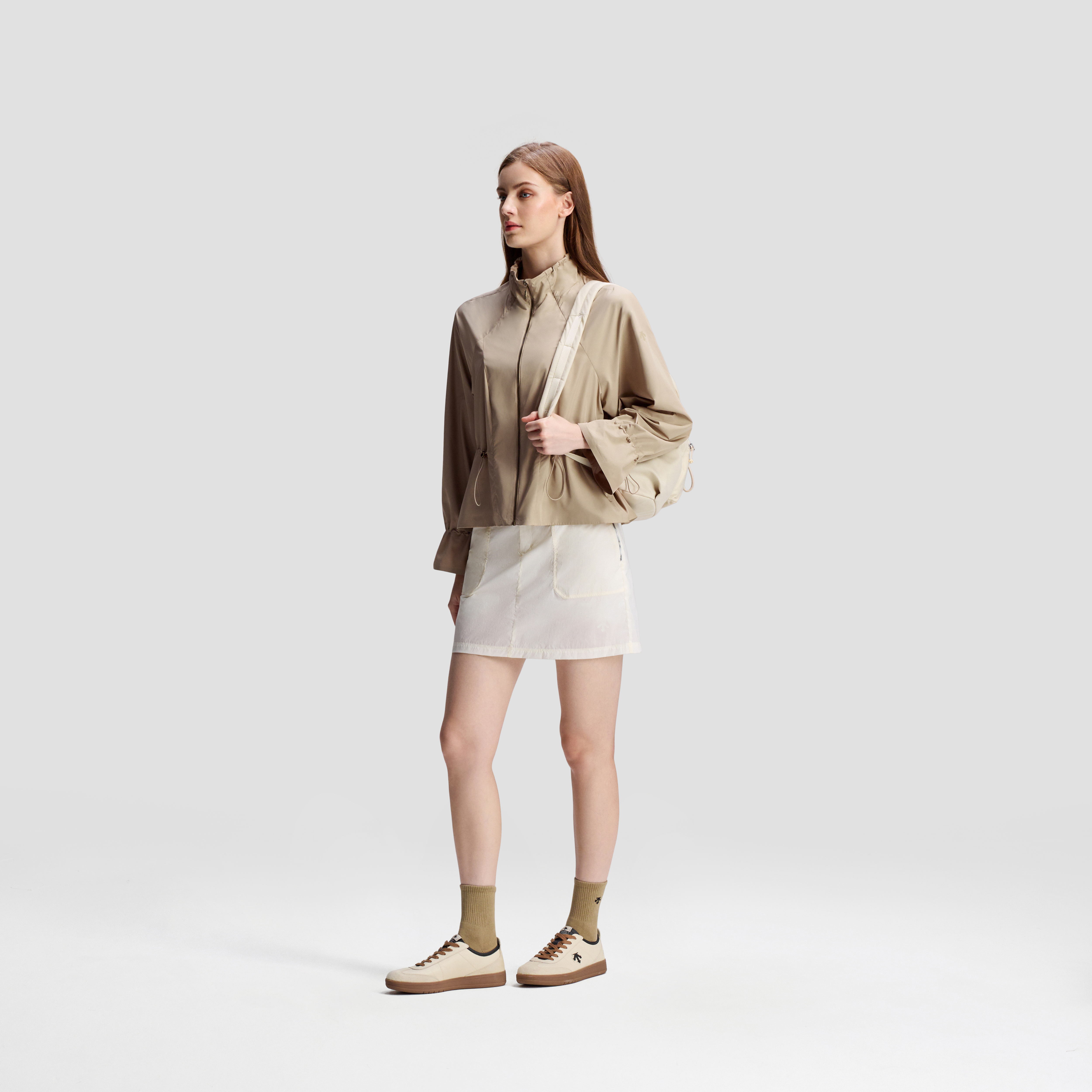 WOMEN'S STUDIO Women Woven Top