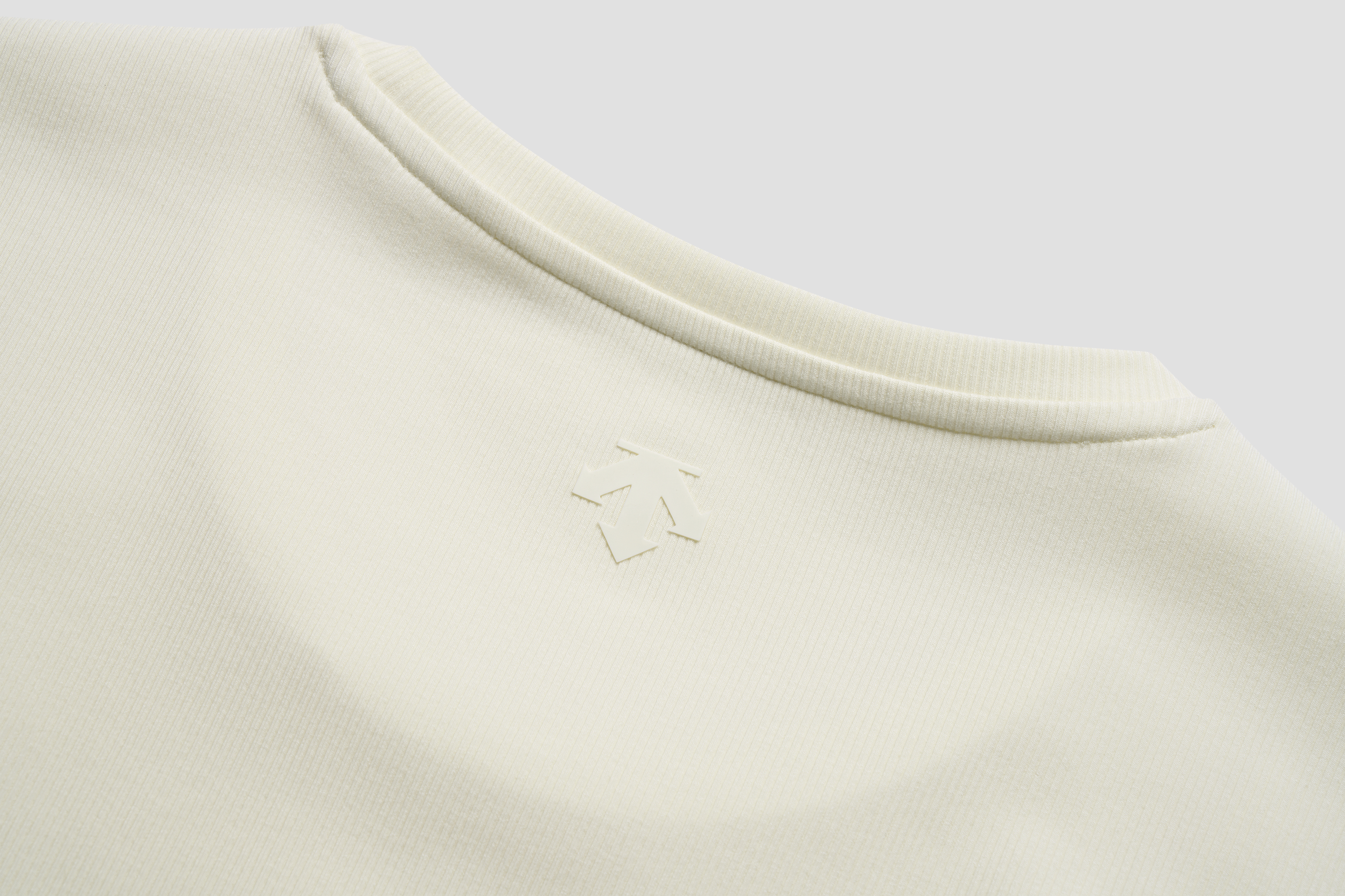 WOMEN'S STUDIO Women Short Sleeve Knit T-Shirt