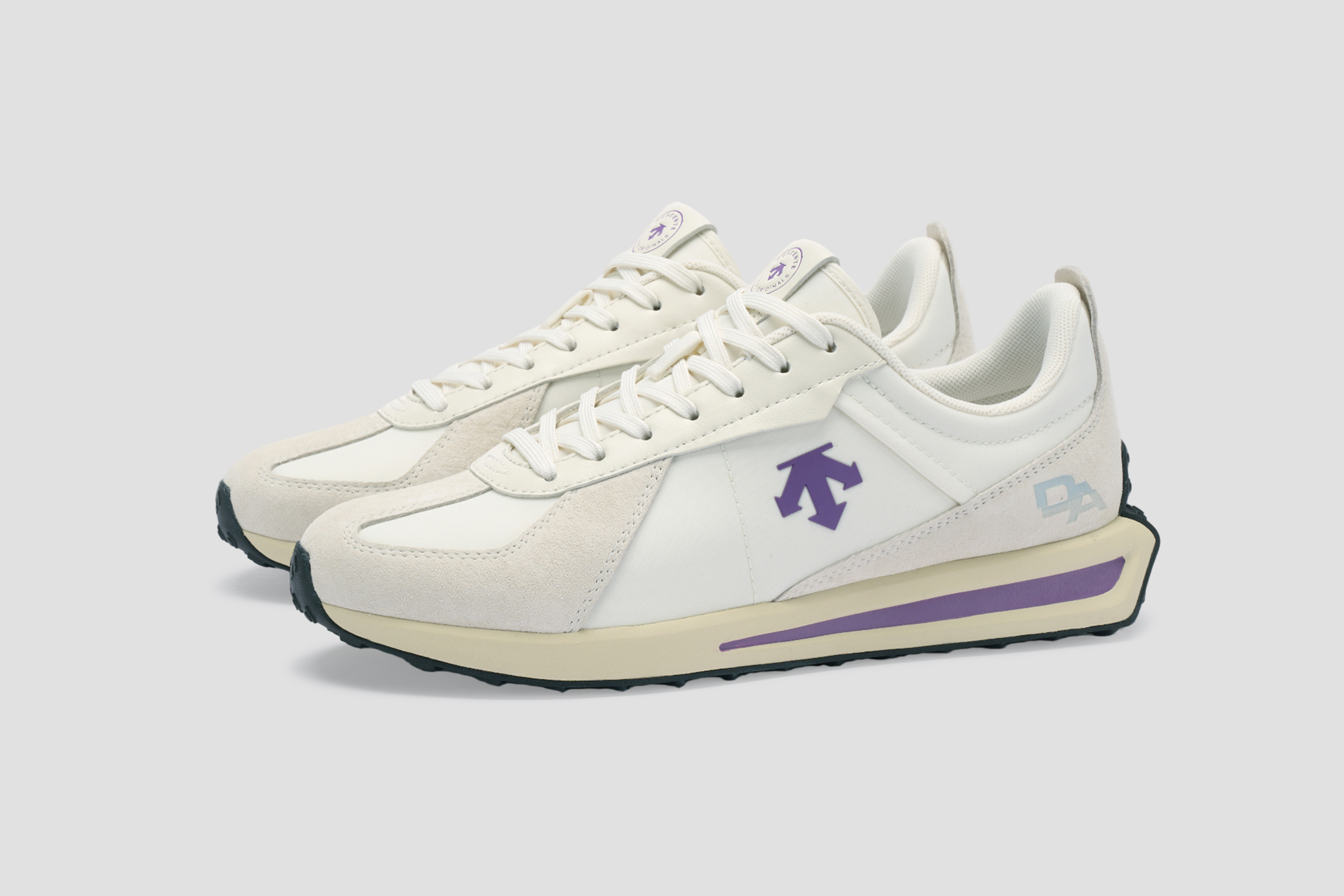 Women's CHRON TRAINER Lifestyle Sneakers