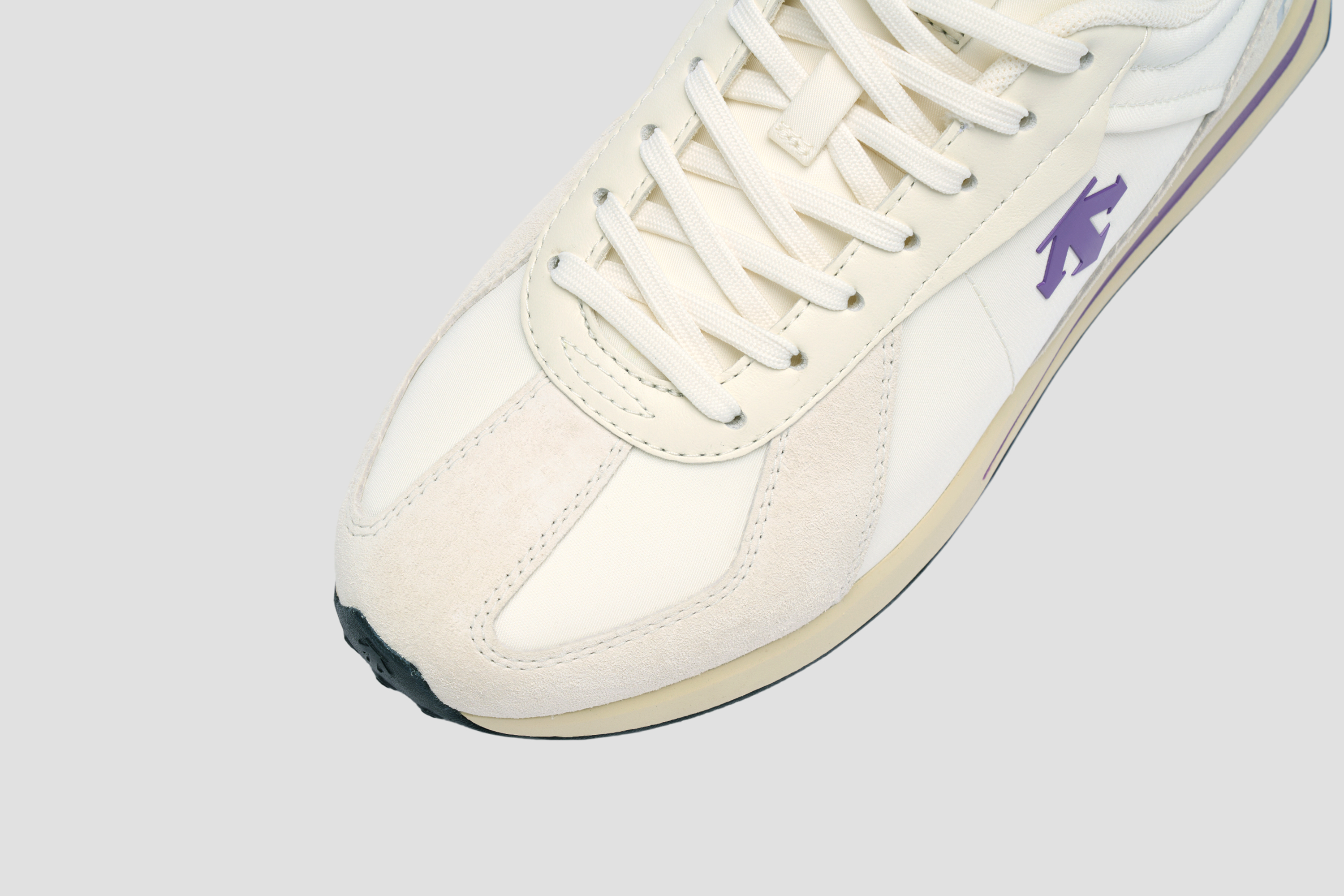 Women's CHRON TRAINER Lifestyle Sneakers