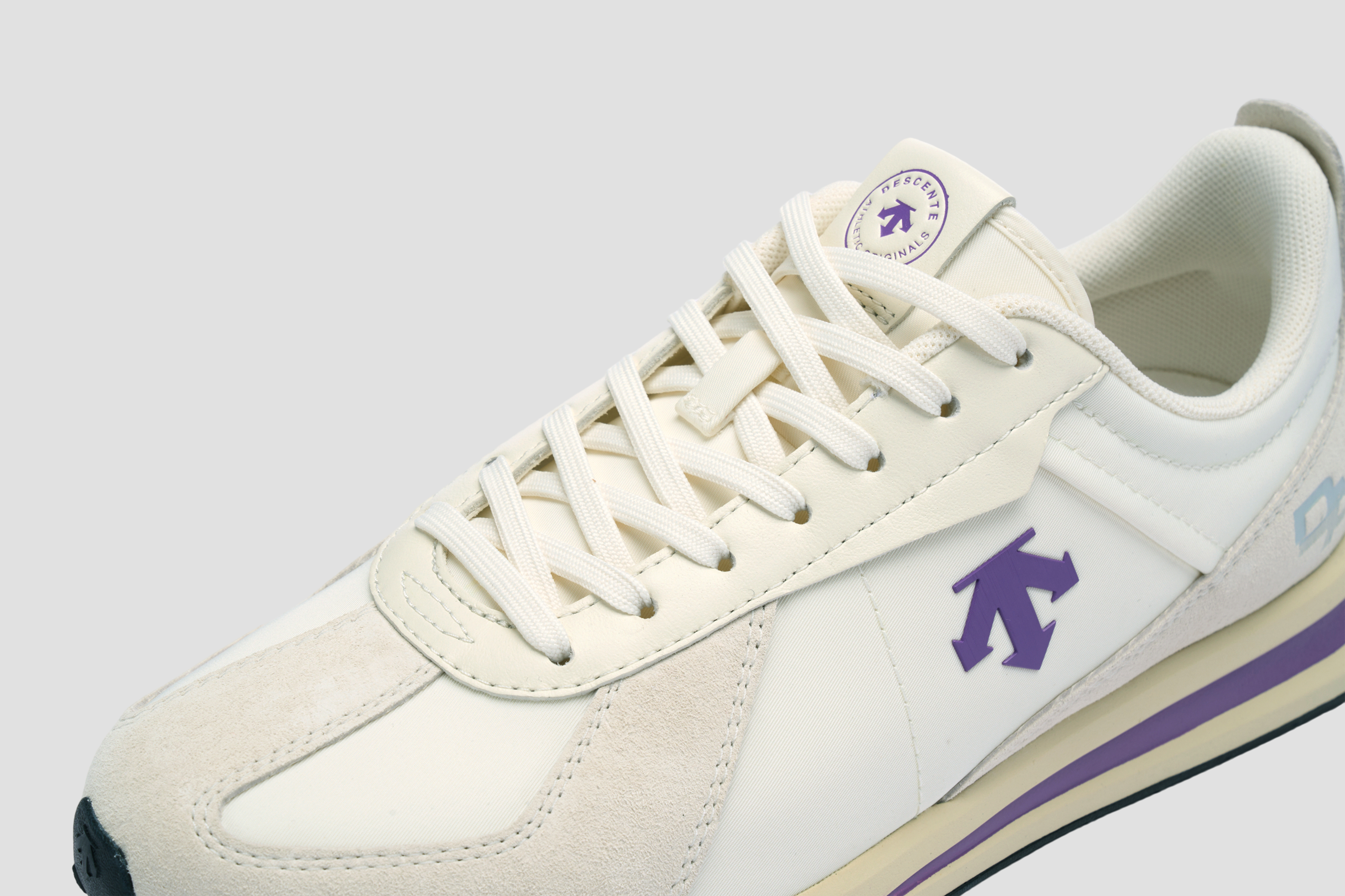 Women's CHRON TRAINER Lifestyle Sneakers