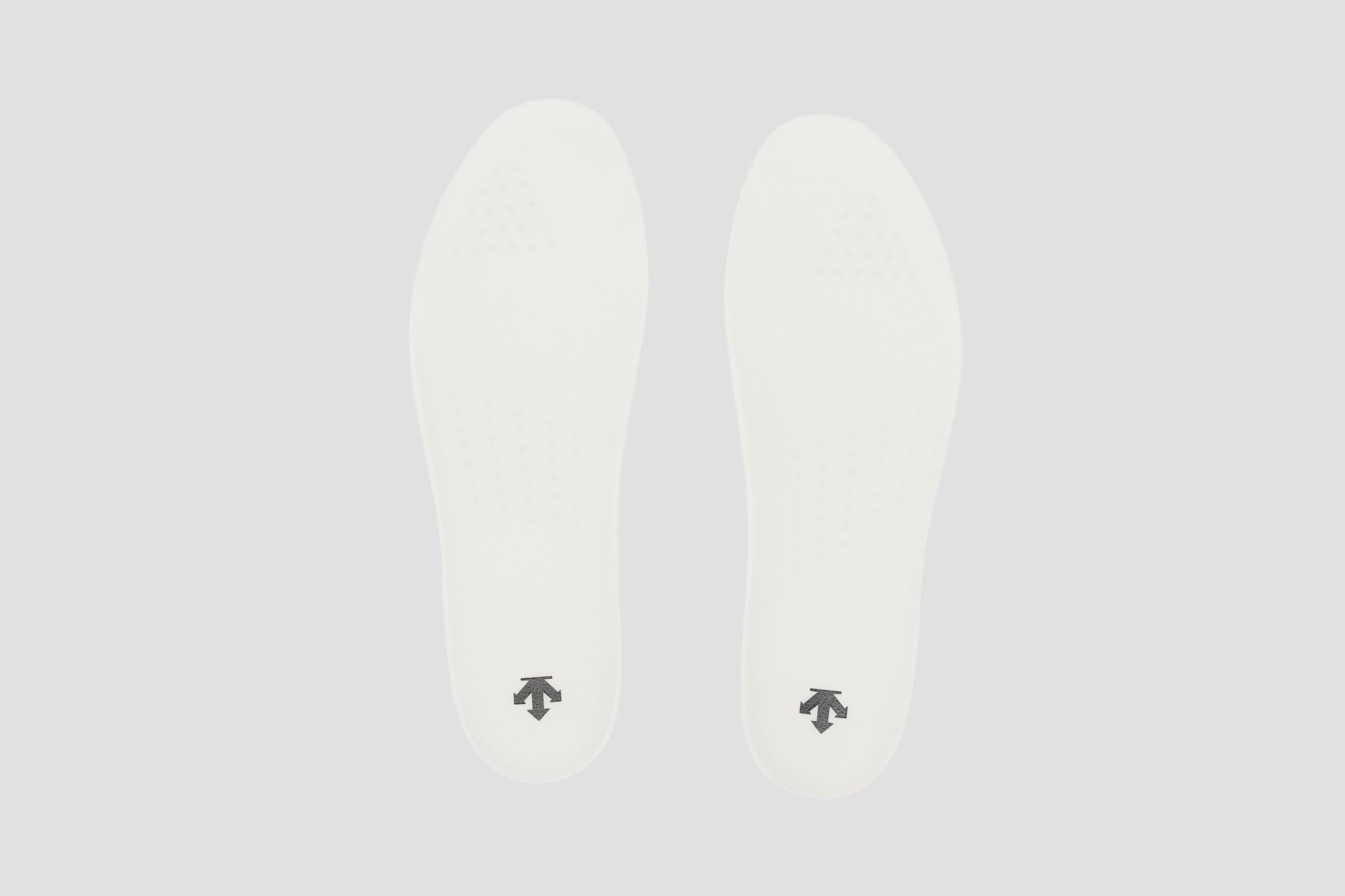 RUNNING Women LAVITATE 4.0 WIRE Shoes