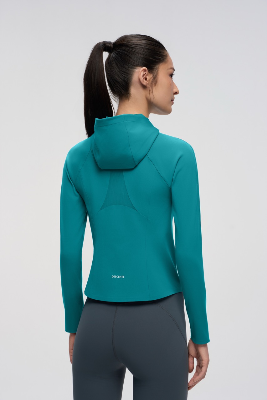 TRAINING Women Knit Sports Top