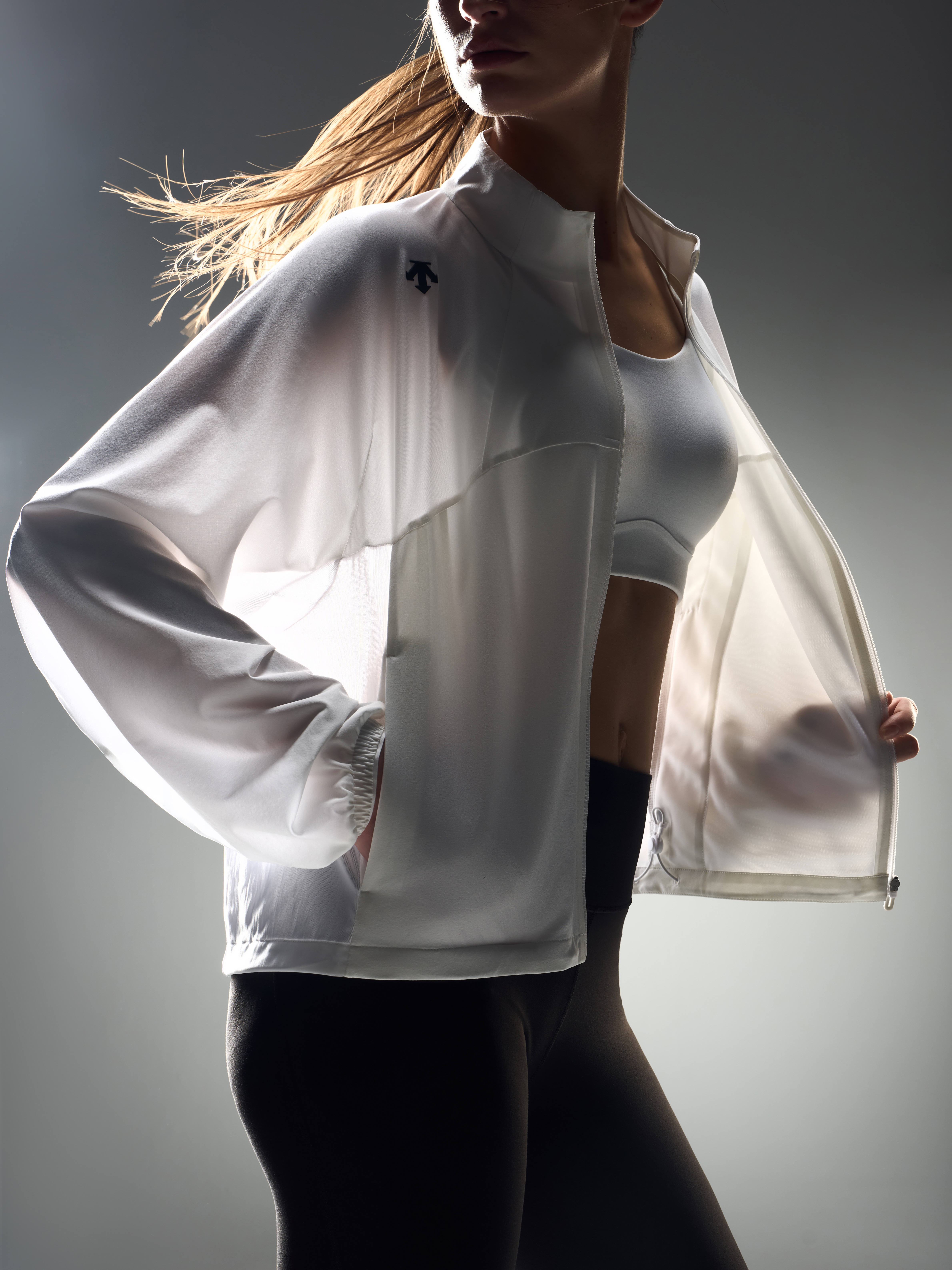 TRAINING Women Woven Top