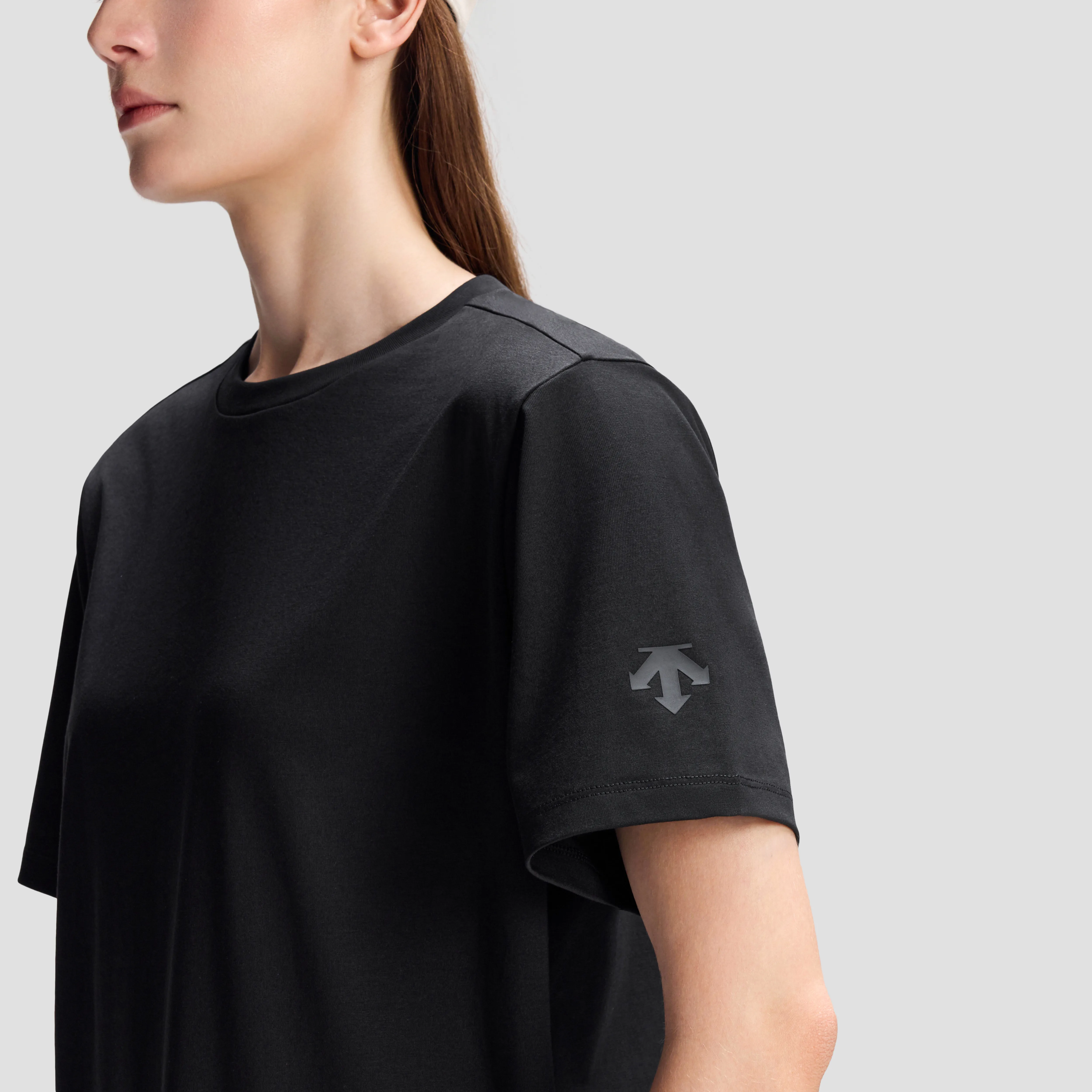 Unisex Essential Cooling Quick-Dry Short Sleeve Knit T-Shirt