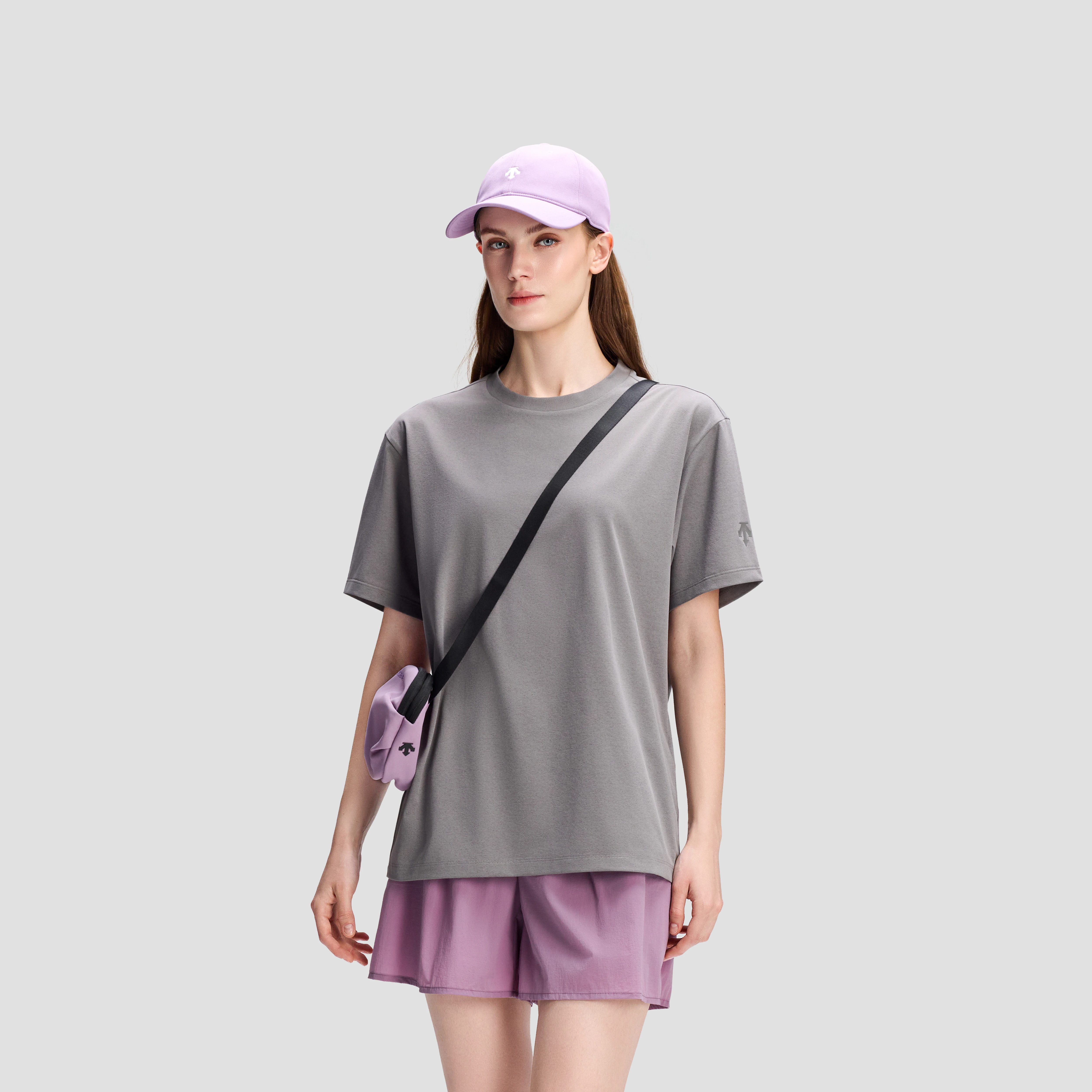 Unisex Essential Graphic Short Sleeve Knit T-Shirt