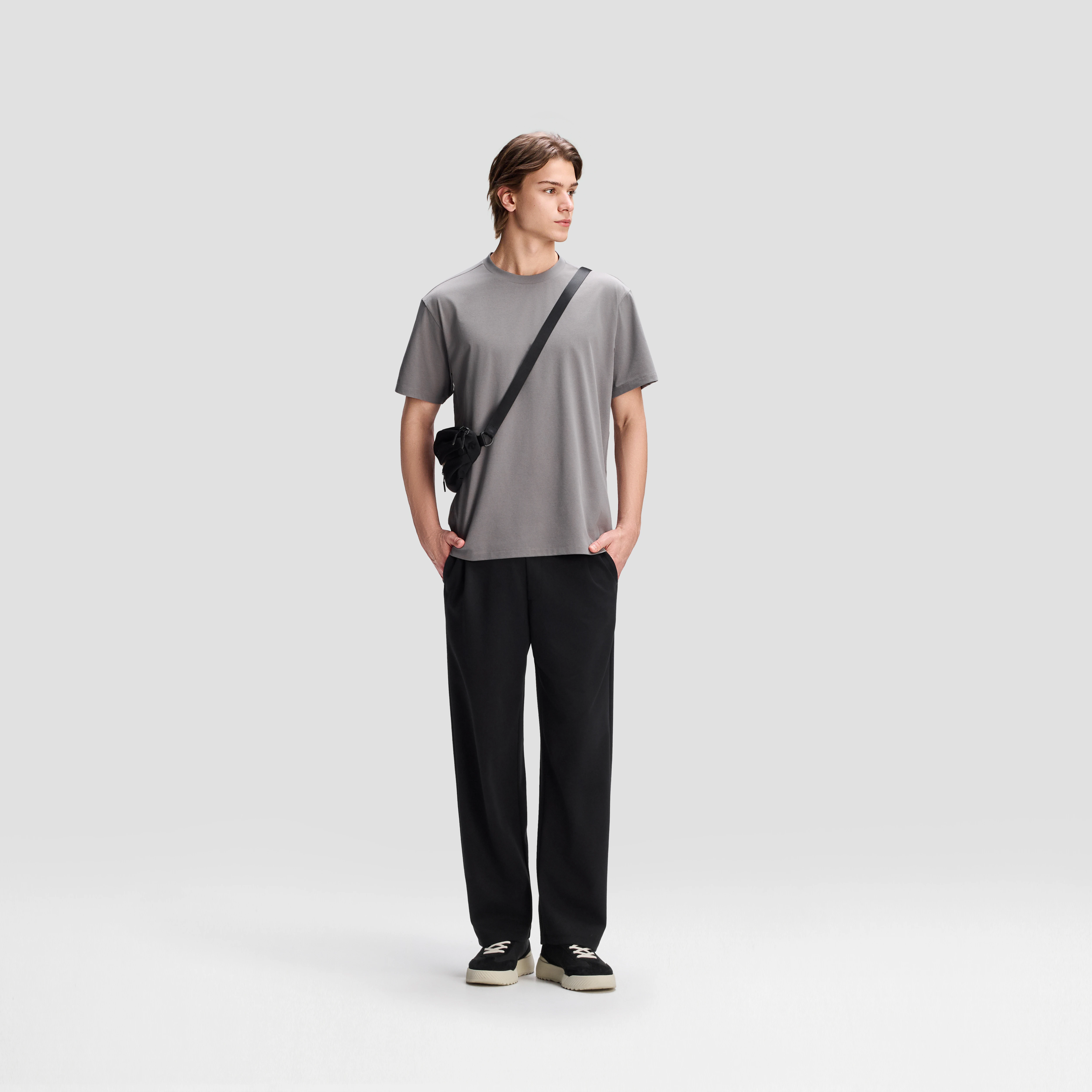 Unisex Essential Graphic Short Sleeve Knit T-Shirt