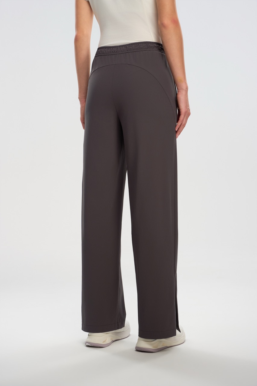 TRAINING Women Woven Pants