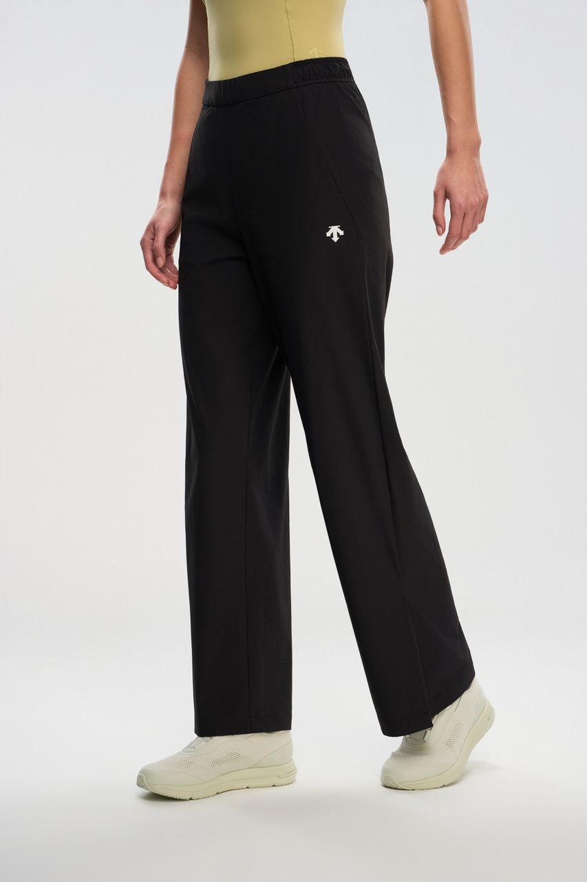 TRAINING Women Woven Pants