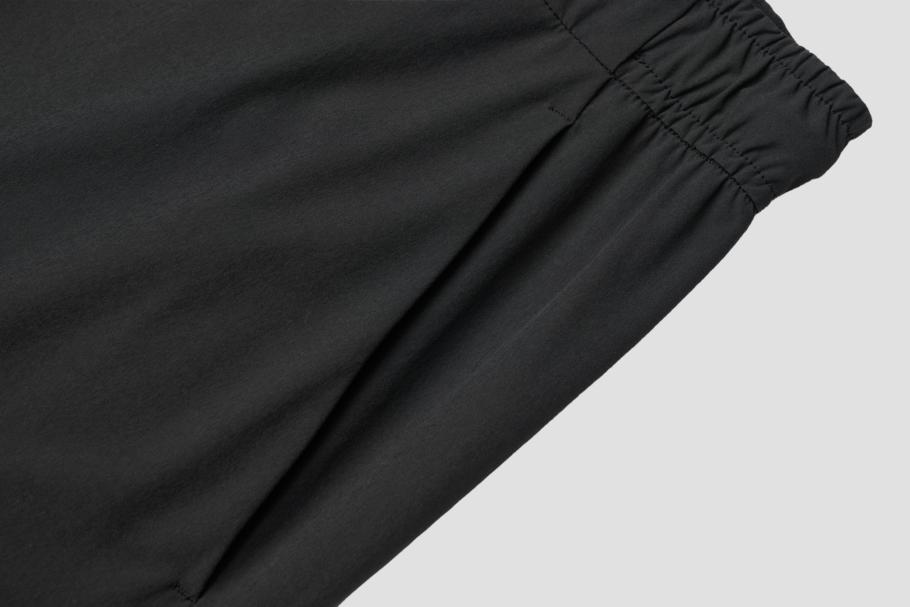 TRAINING Women Woven Pants