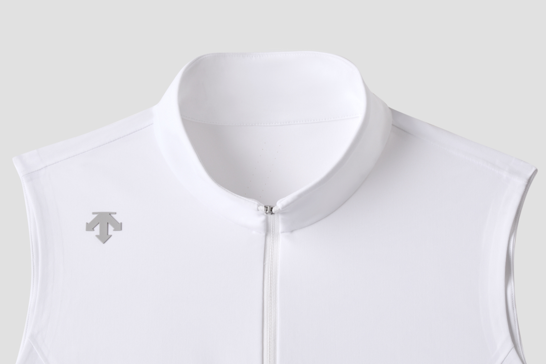 WOMEN'S GOLF Woven Vest