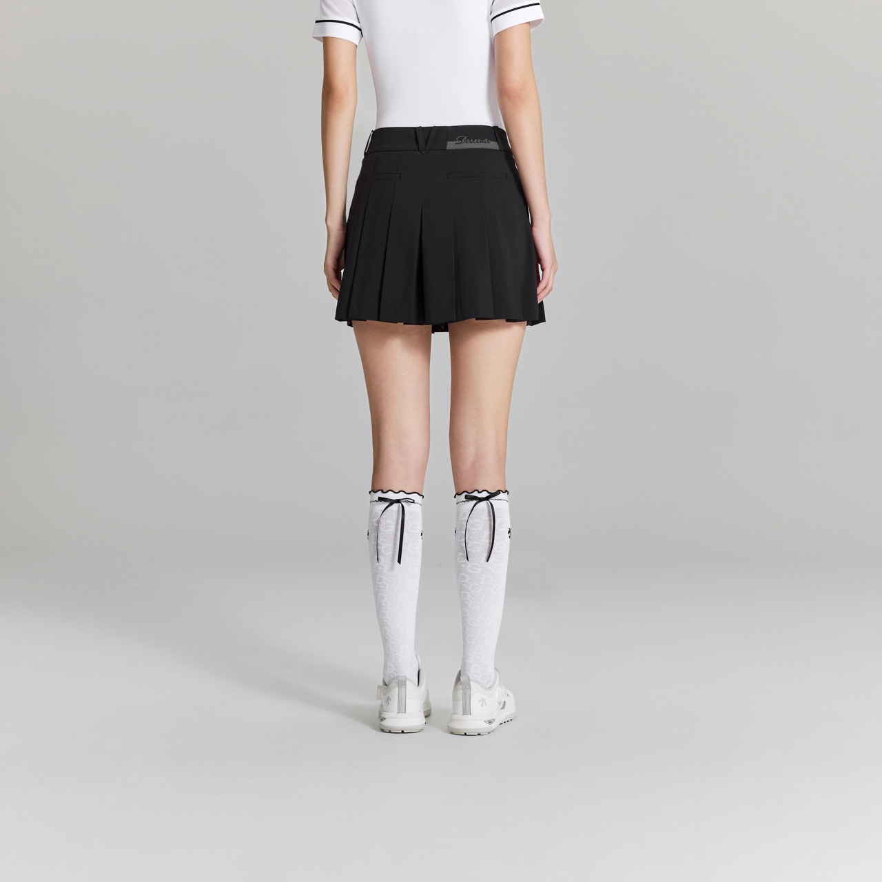 WOMEN'S GOLF Woven Shorts