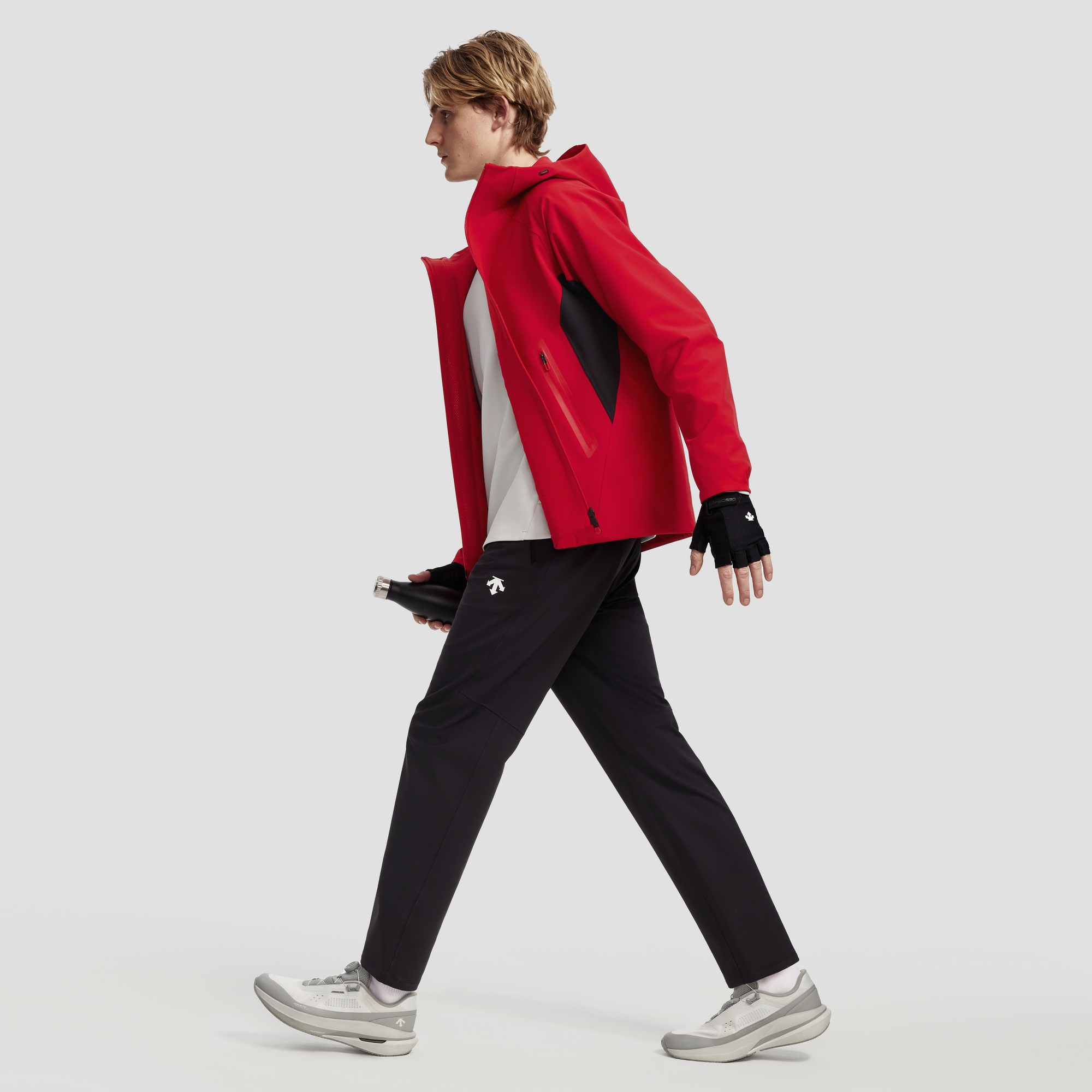 TRAINING Men Woven Top