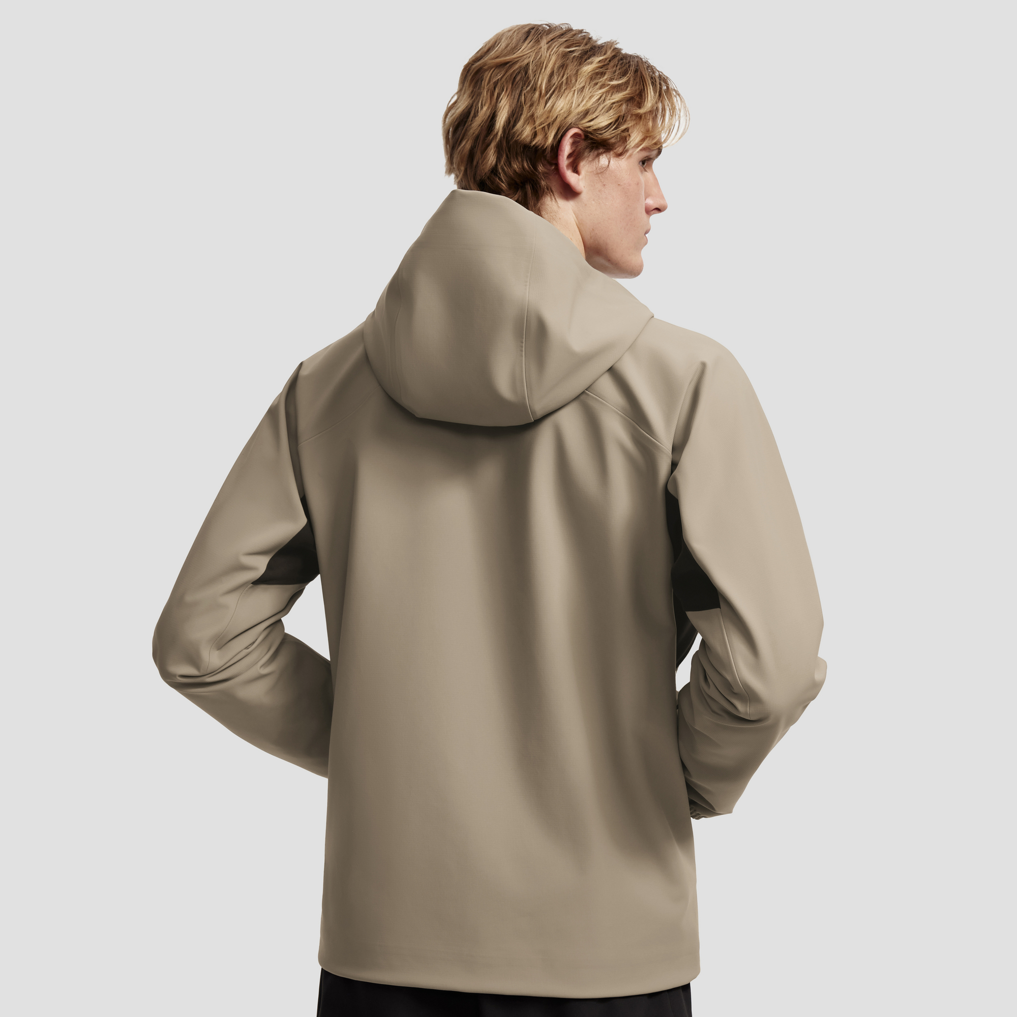 TRAINING Men Woven Top