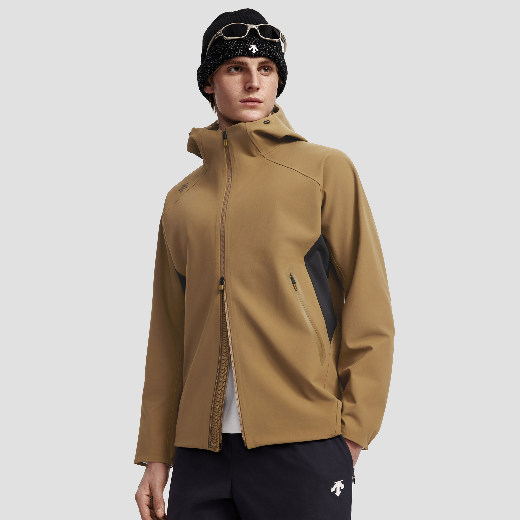 TRAINING Men Woven Top