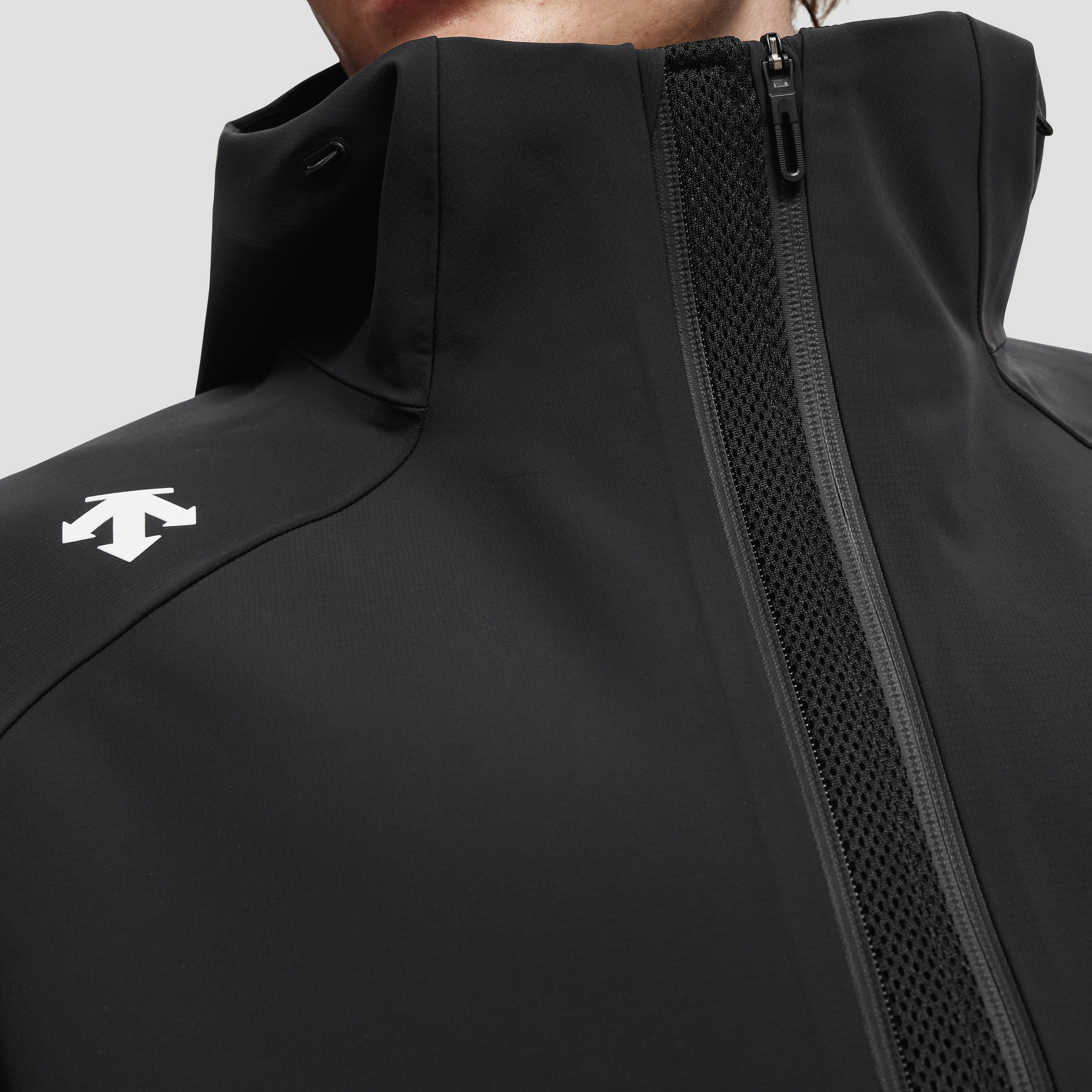 TRAINING Men Woven Top