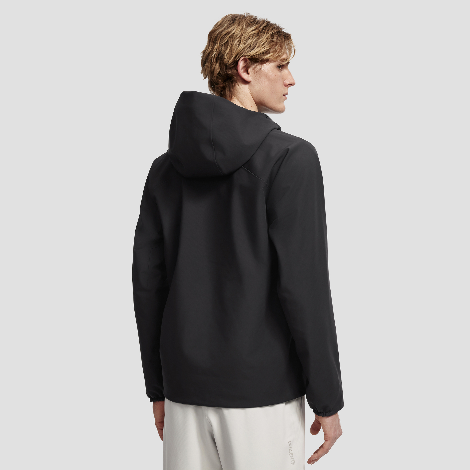 TRAINING Men Woven Top