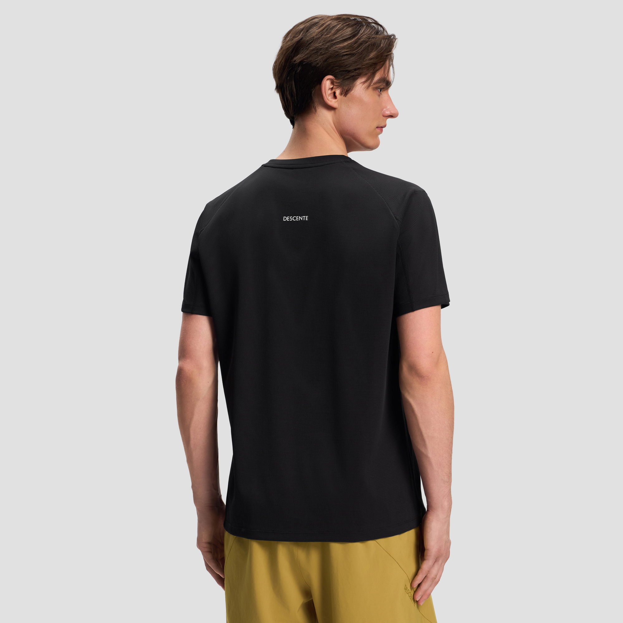 TRAINING Men Short Sleeve Knit T-Shirt