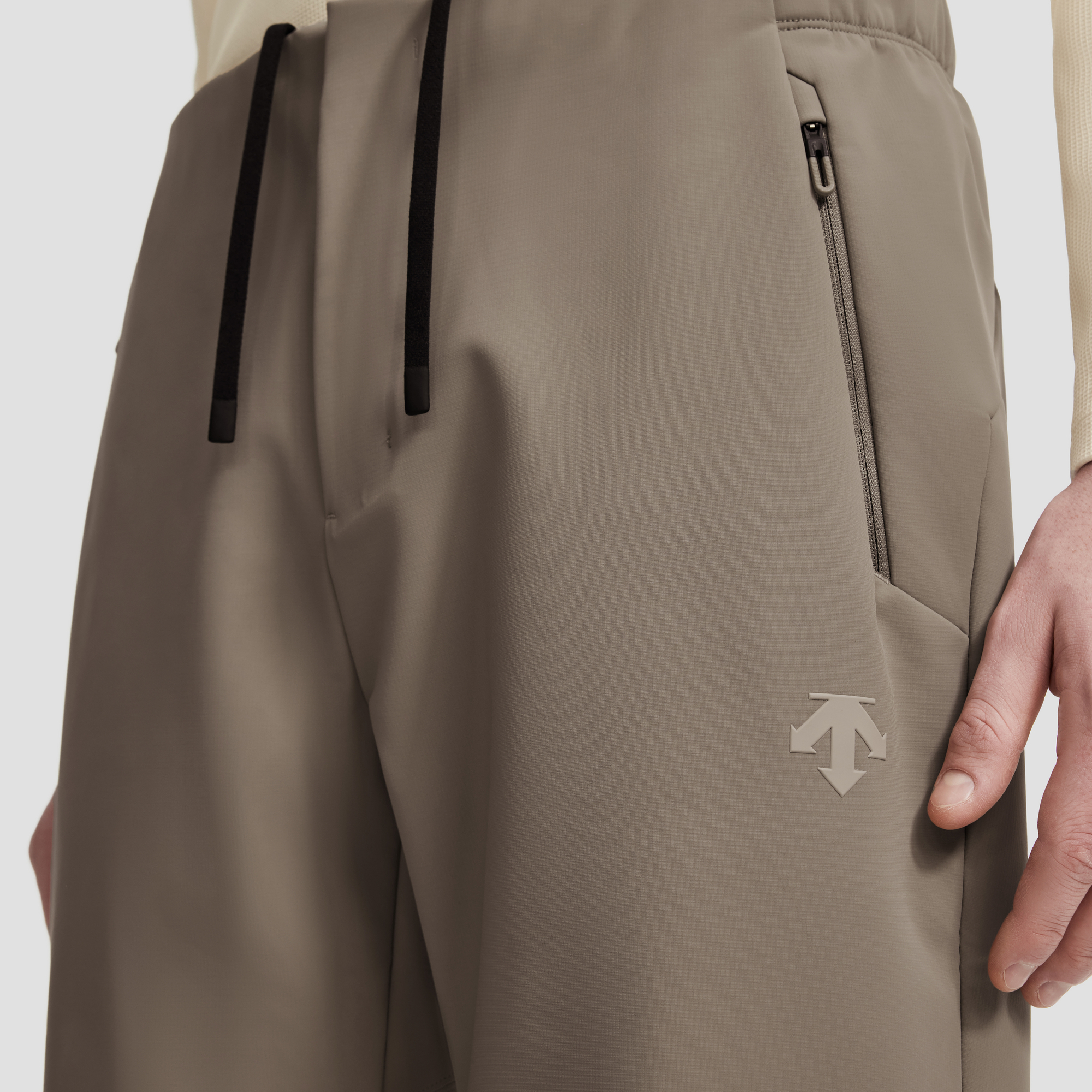 TRAINING Men Woven Sports Pants