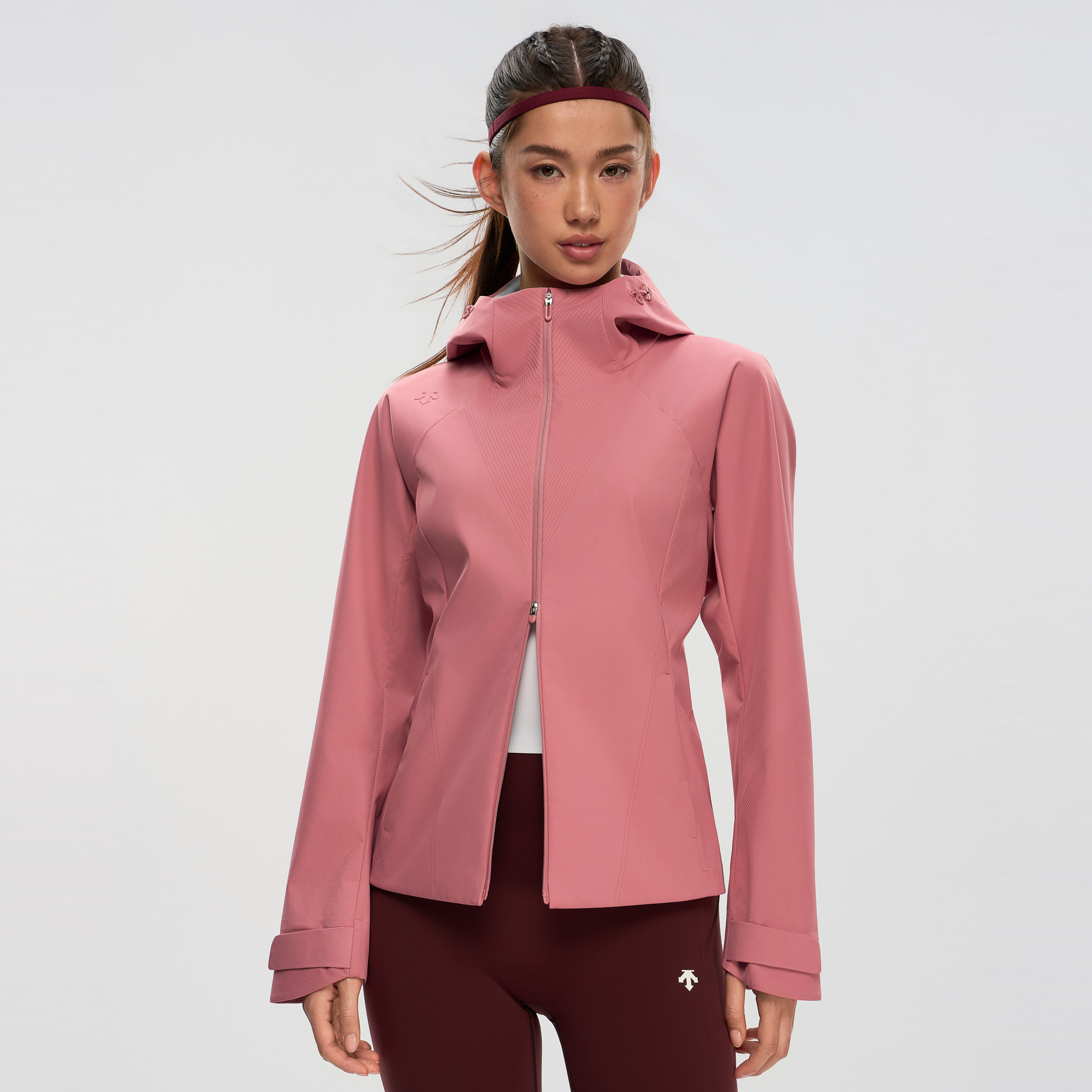 Women's TRAINING Waterproof & Breathable Hooded Woven Jacket