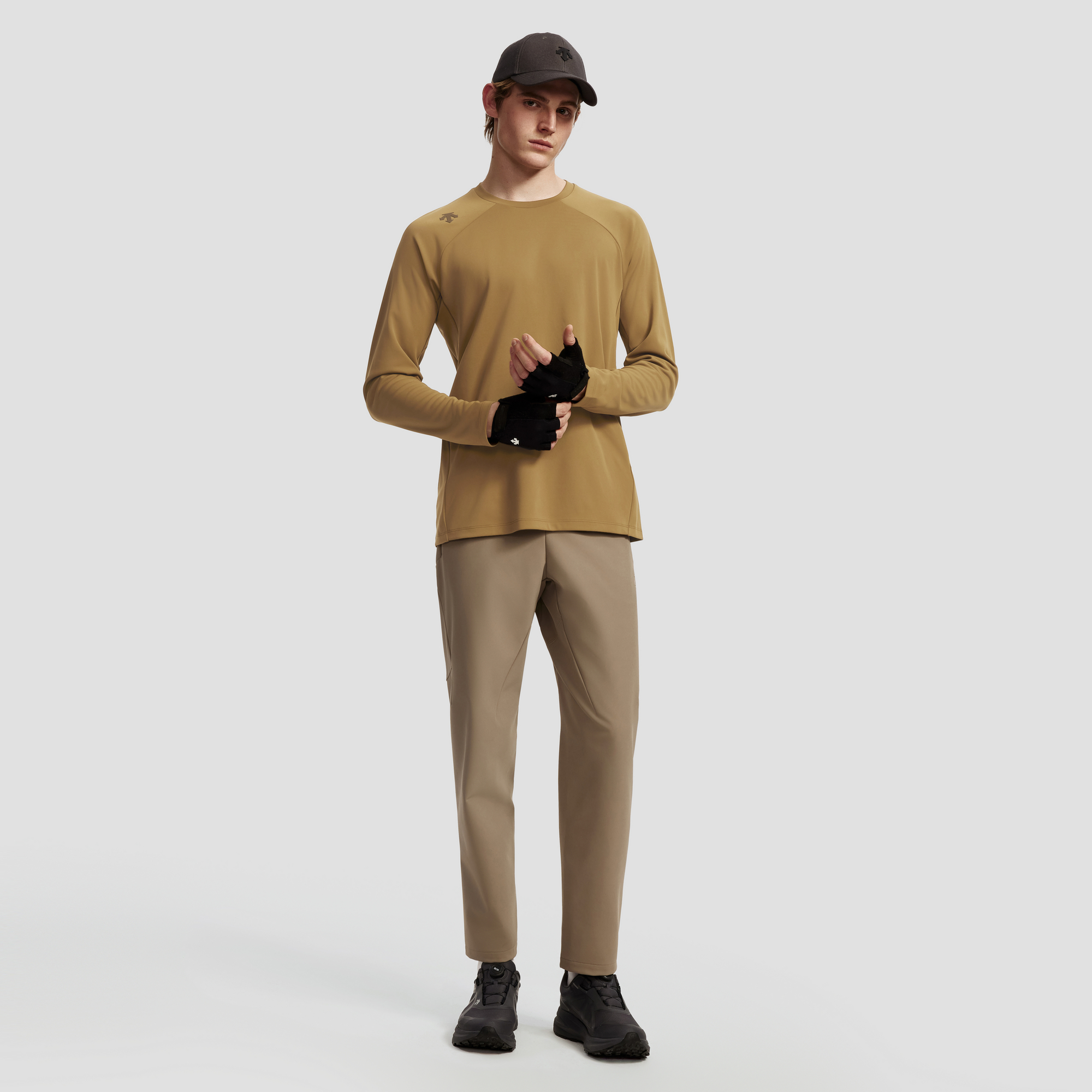 Men's TRAINING Long Sleeve Knit T-Shirt