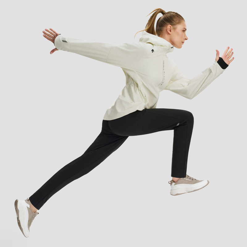 WOMEN’S RUNNING Women Woven Pants