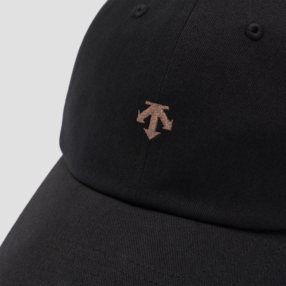 #BLACK 
MOVE PACK Unisex Essential Cap
