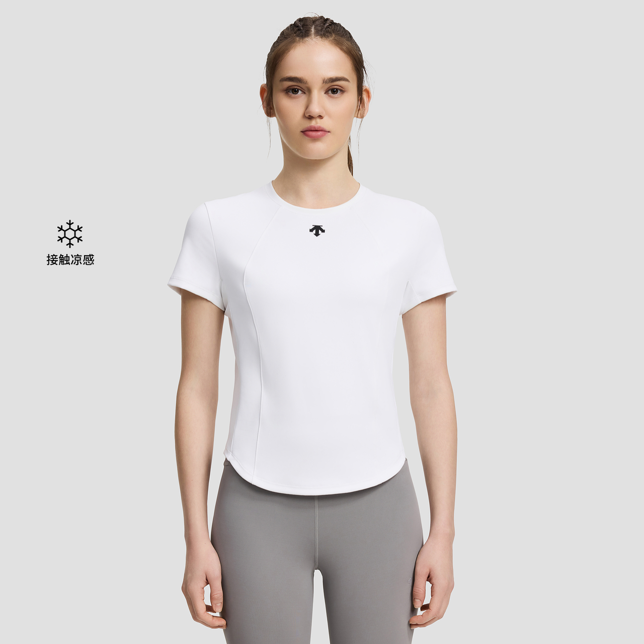 TRAINING Women Short Sleeve Tee