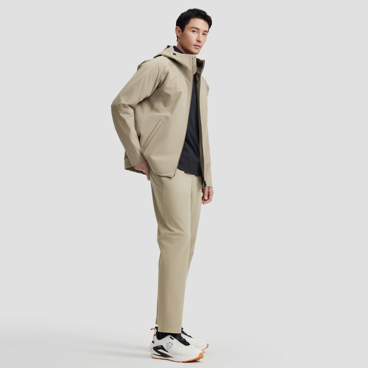 TRAINING Men Woven Jacket