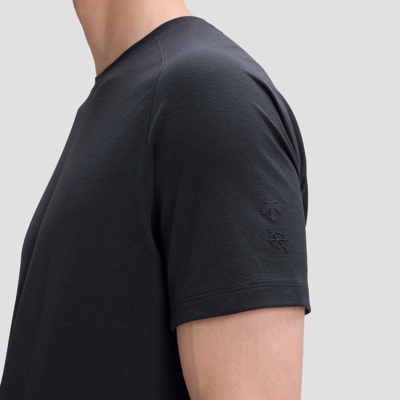 DUALIS Men Short Sleeve T-Shirt