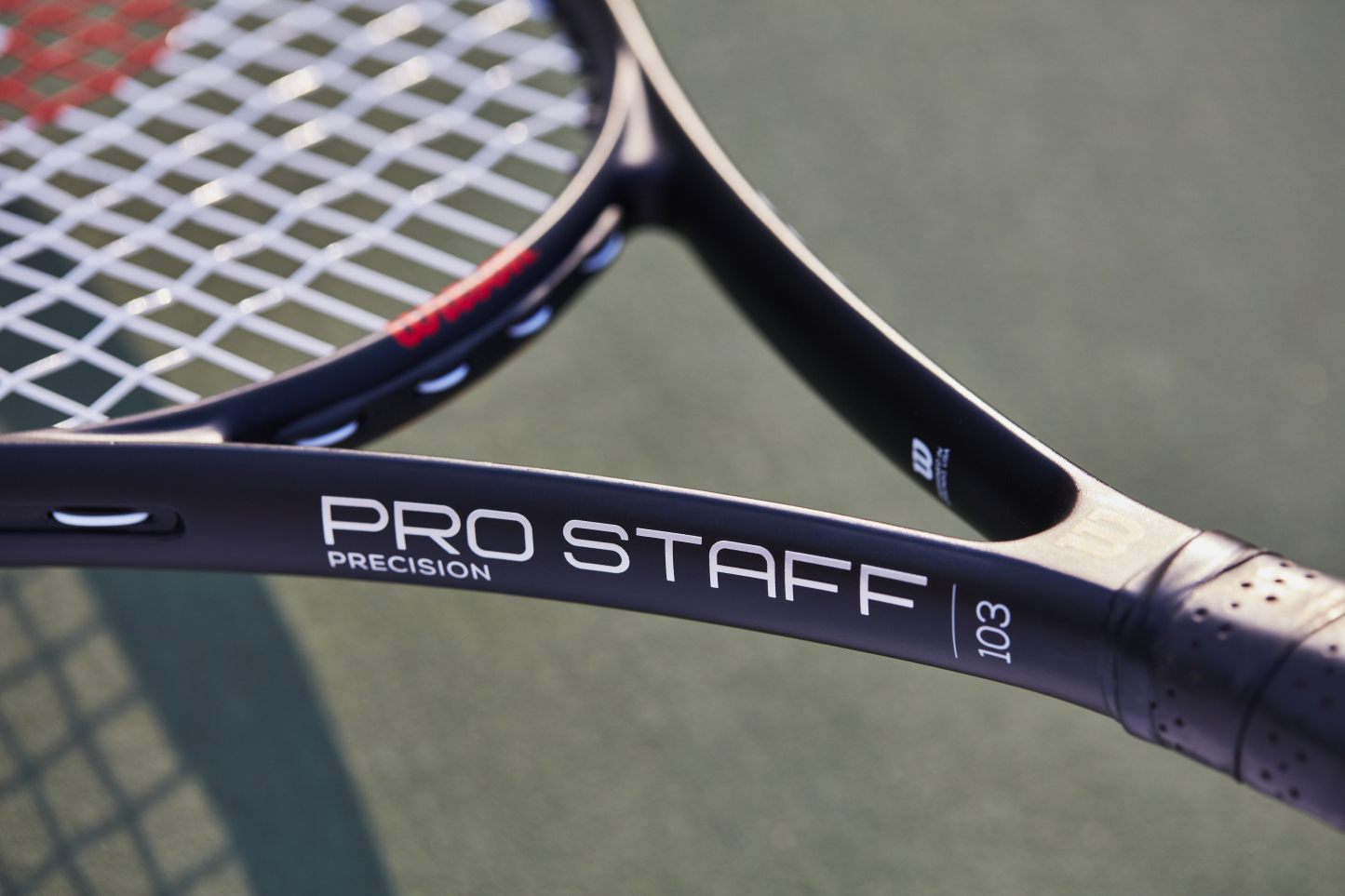 Pro Staff Precision 103 tennis racket Recreational Racket Beginner friendly black (Strung)