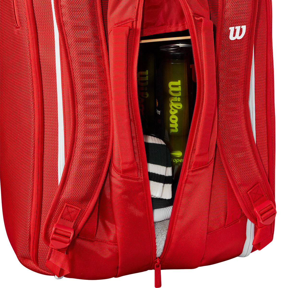 Wilson Red Super Tour 2025 Teenis Bag (15 Rackets)