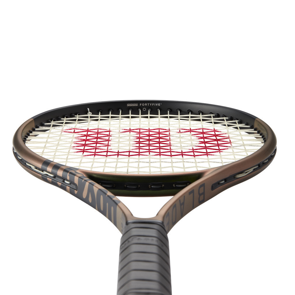 Wilson ブレード98 18x20 Blade 98 (18x20) V9 Tennis Racket | Wilson Sporting Goods