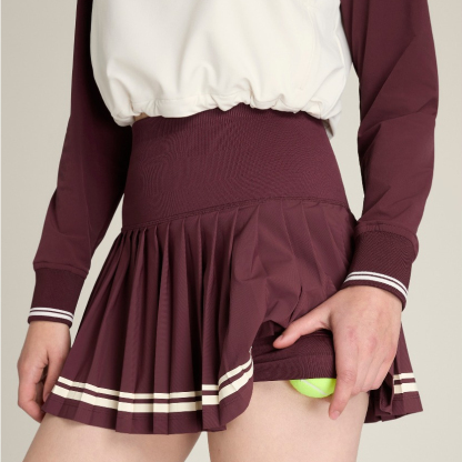 Wilson Women's Midtown Skirt Navy/Sandrift/Port Royal Pleated UV Built-In Shorts Pocket