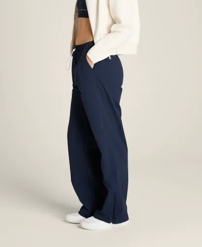 Wilson Straight Leg Pull On Pant