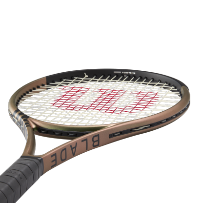 BLADE 100L V8.0 Performance Tennis Racket Unstrung