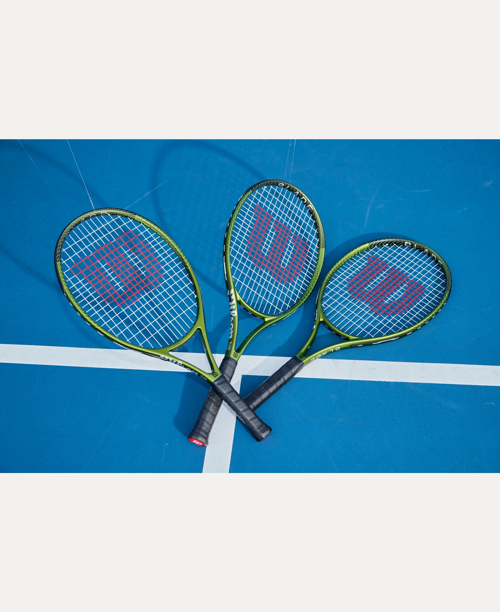 Wilson Blade Feel 100 Tennis Racket (Pre-strung)